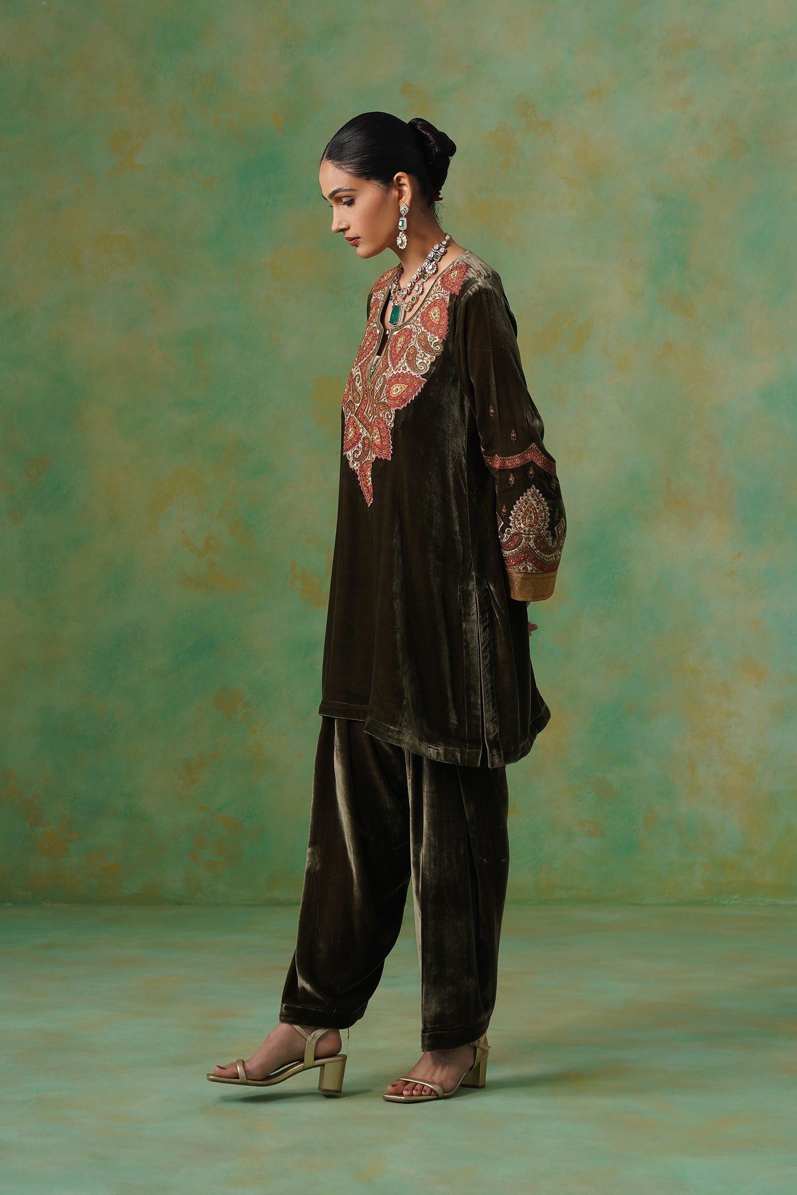 Girija Embroidered Velvet Suit Set