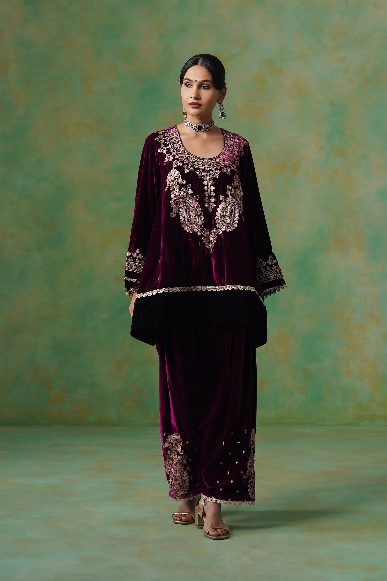 Umika Velvet Embroidered Suit Set