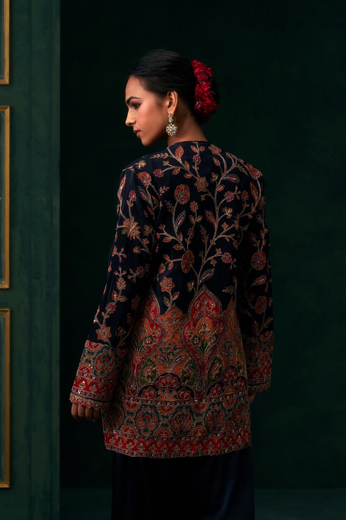 Nirva Crepe Satin Embroidered Jacket Set