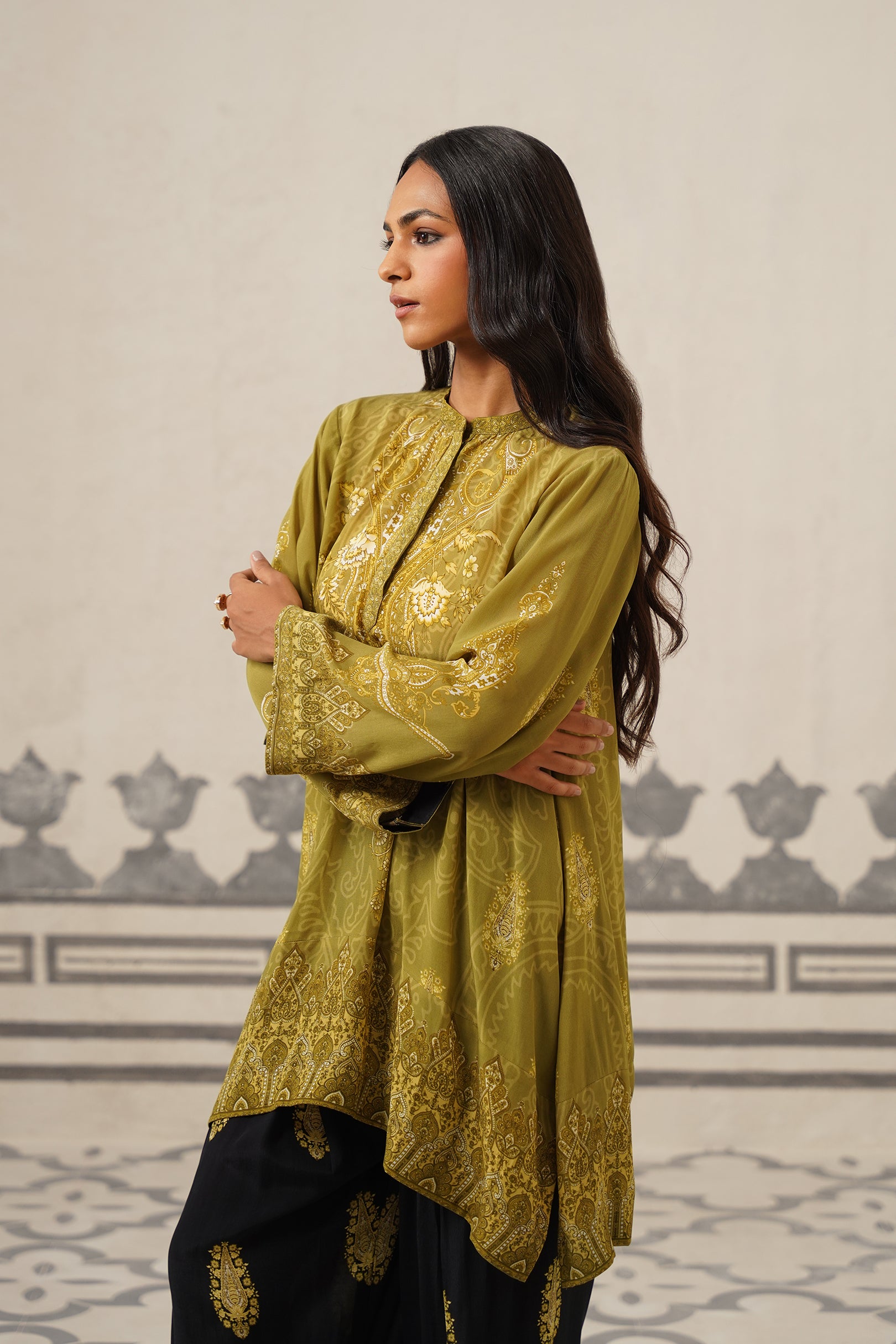 Mehal Crepe Printed Suit Set
