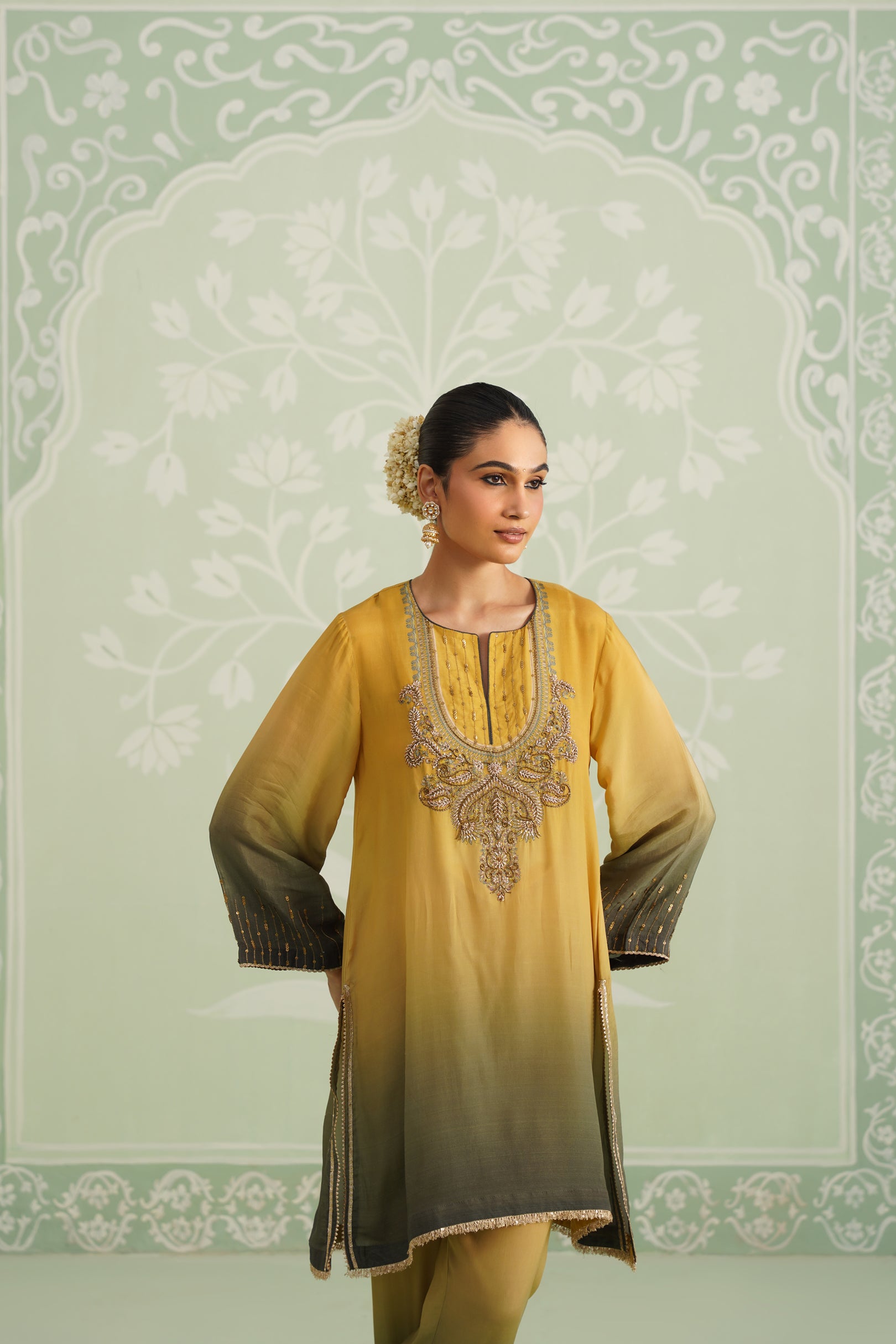 Ruhani Hand Embroidered Crepe Printed Matching Set