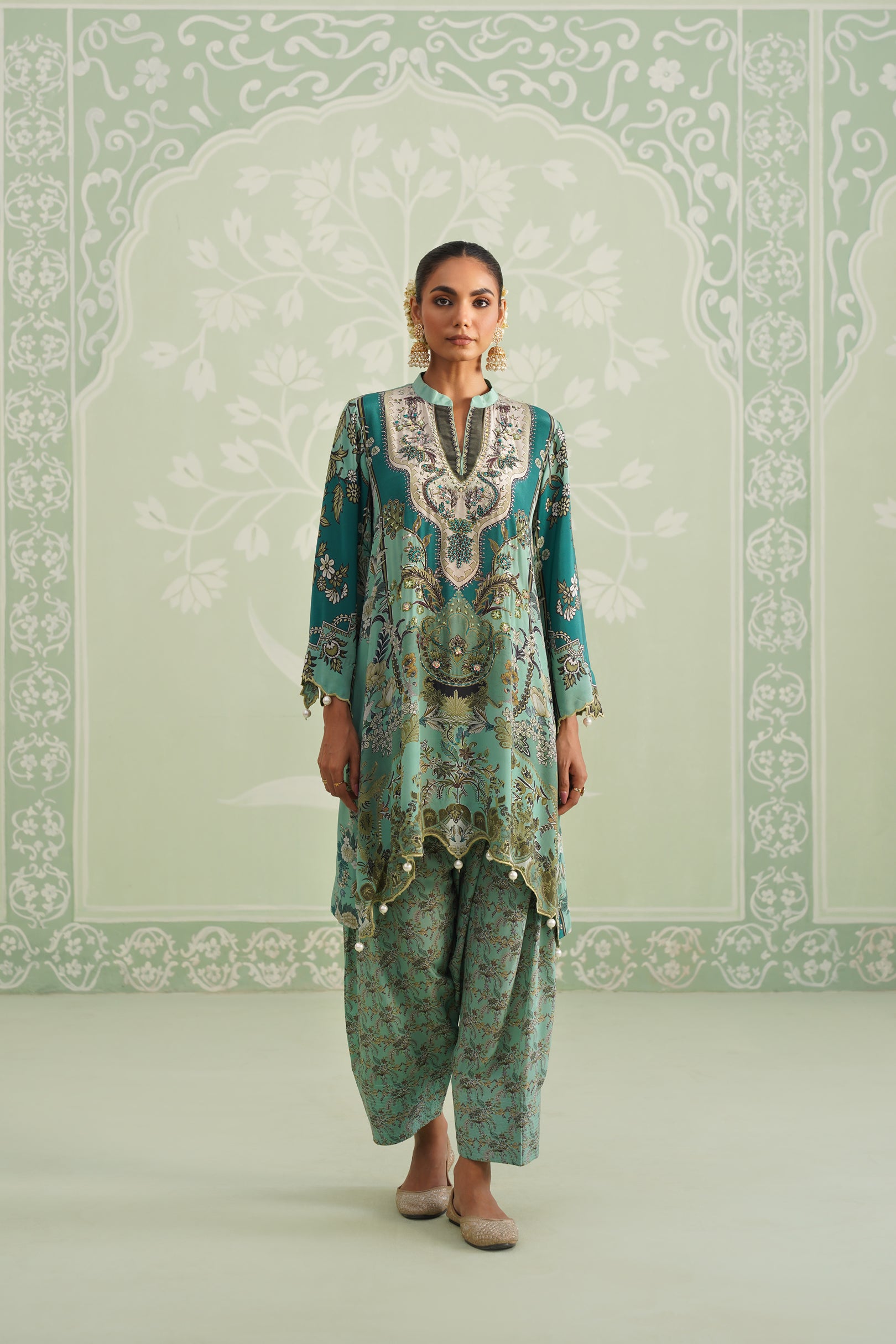 Gulbahaar Hand Embroidered Crepe Printed Matching Set