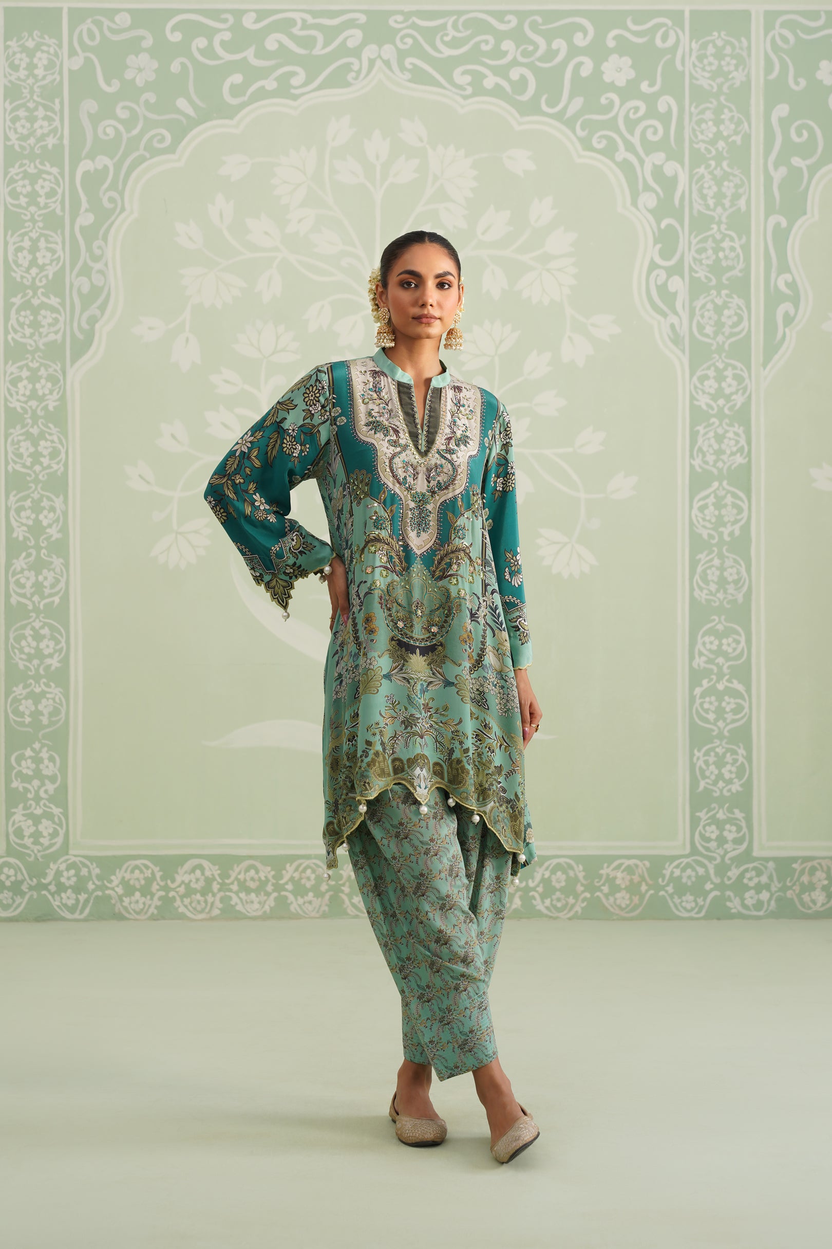 Gulbahaar Hand Embroidered Crepe Printed Matching Set