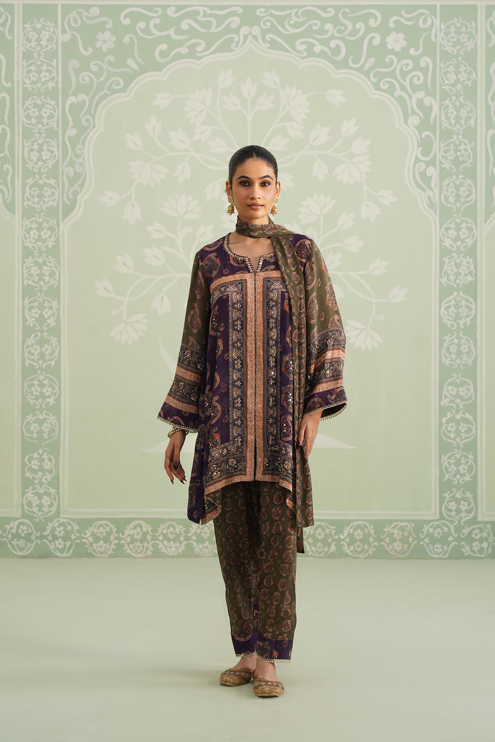 Mehza Hand Embroidered Crepe Matching Set | Neetika Chopra