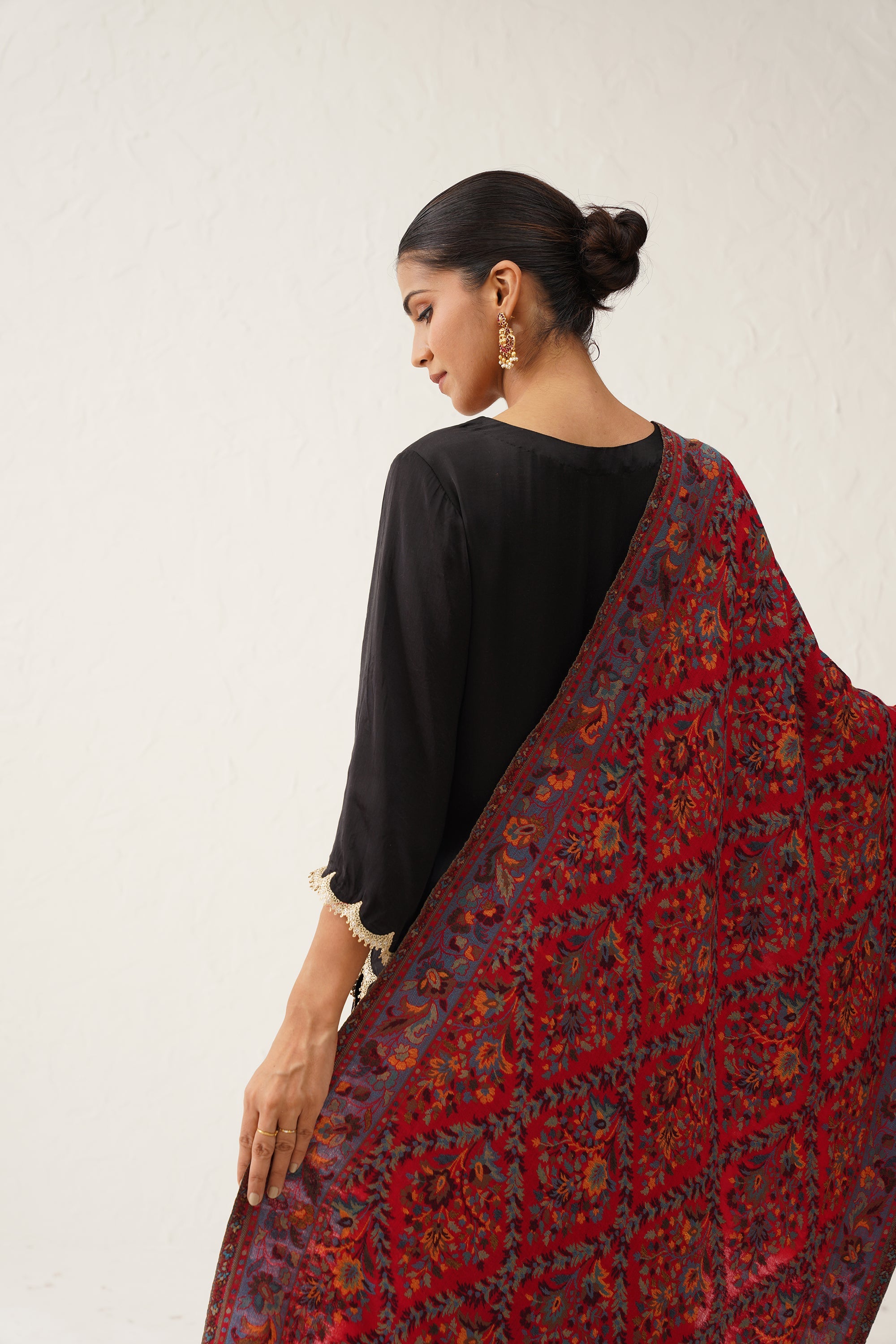 Damini Red Woollen Kaani Shawl - Neetika Chopra