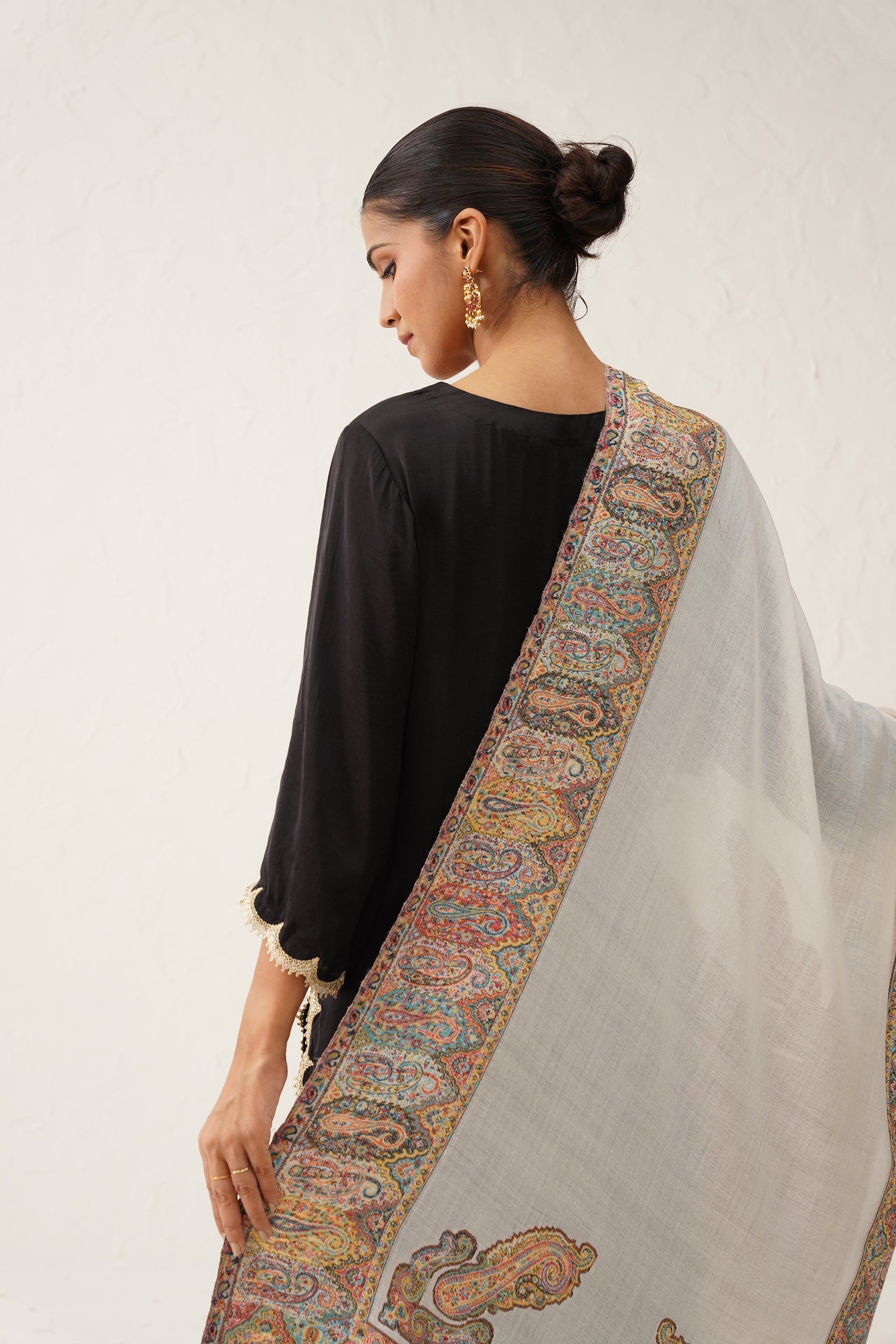 Nusrat Kaani Woollen Shawl - Neetika Chopra
