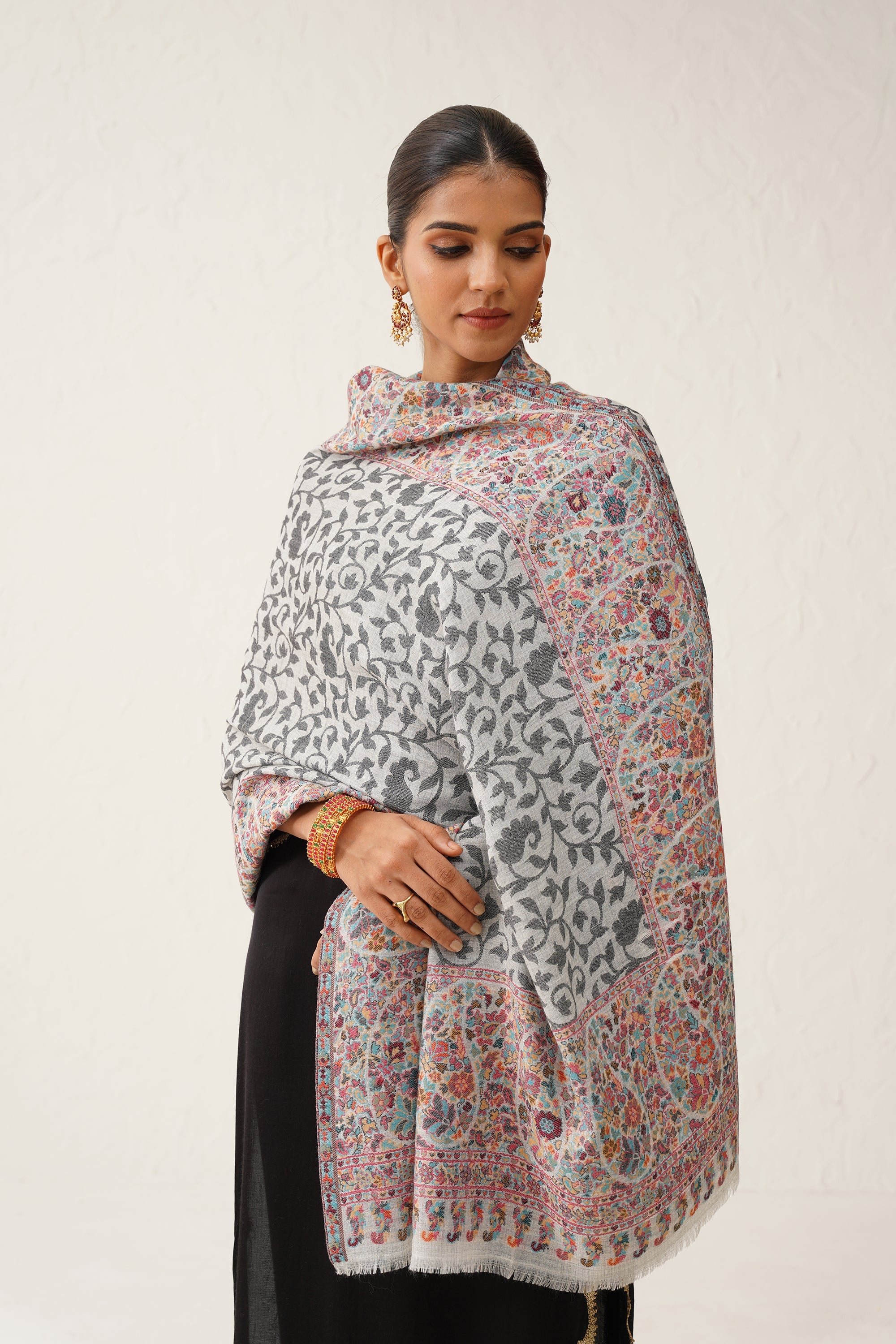 Roha Kaani Woollen Shawl - Neetika Chopra