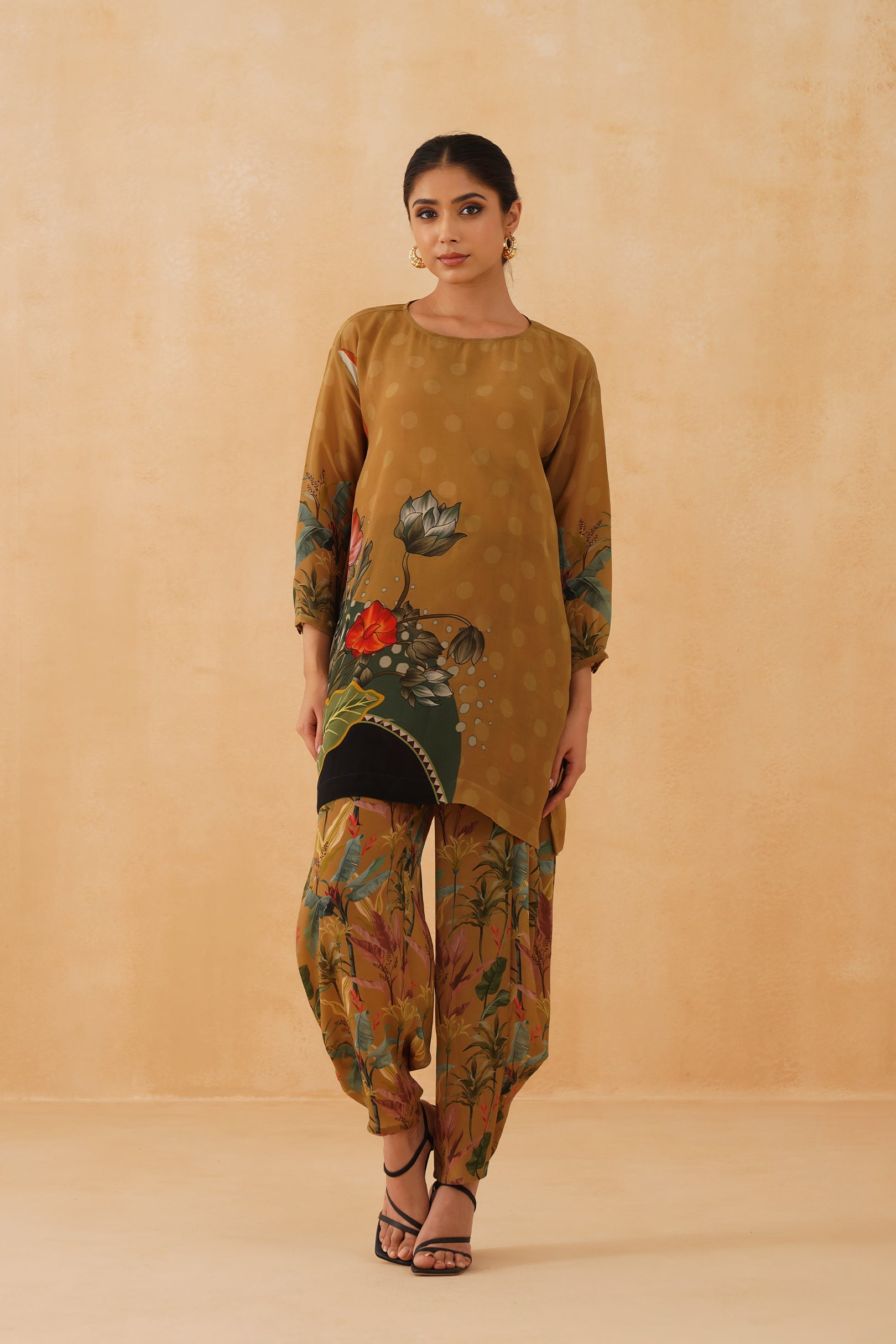 Zinia Linen Crepe Matching Set - Neetika Chopra