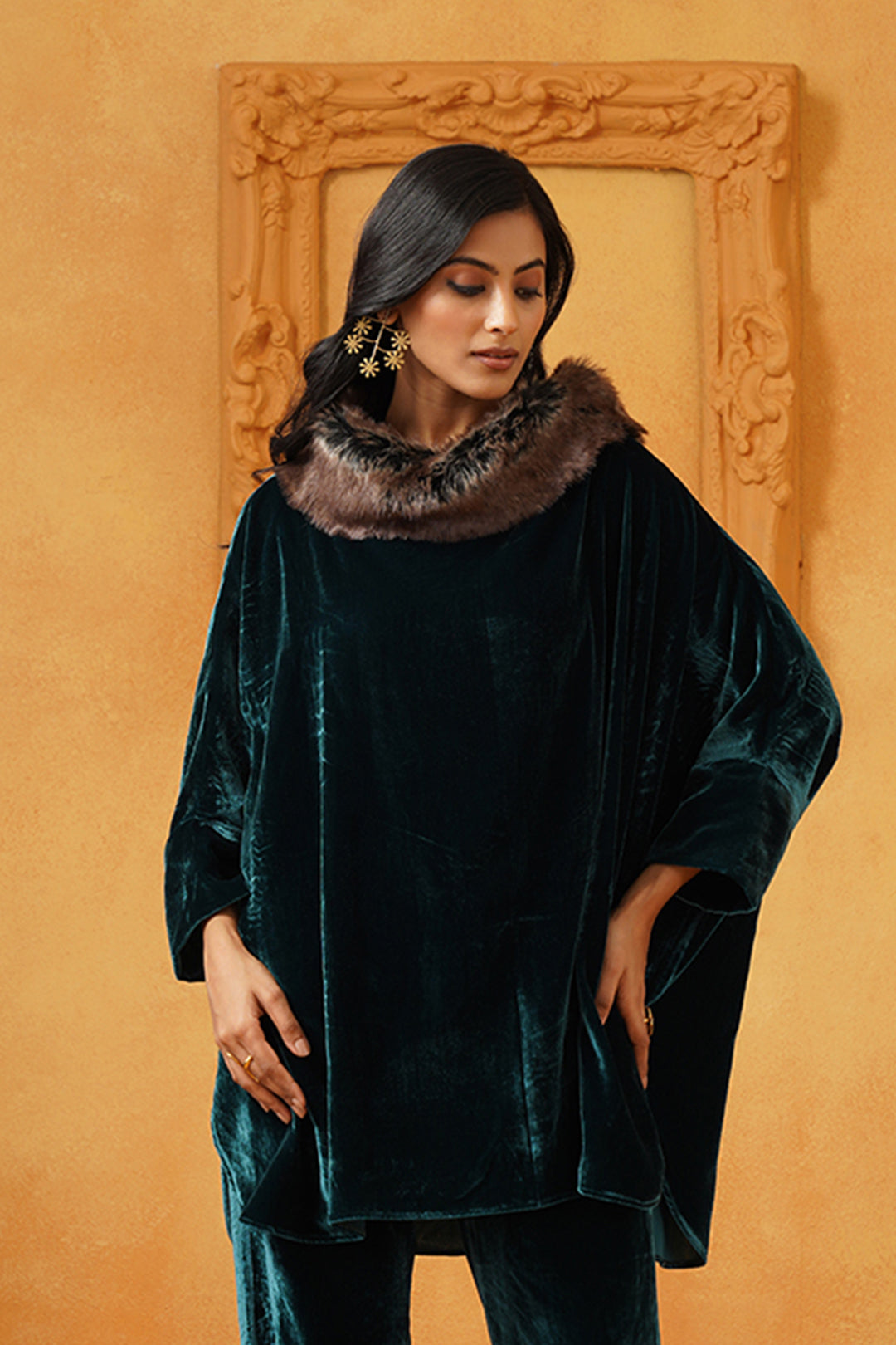 Hania Velvet Poncho - Neetika Chopra