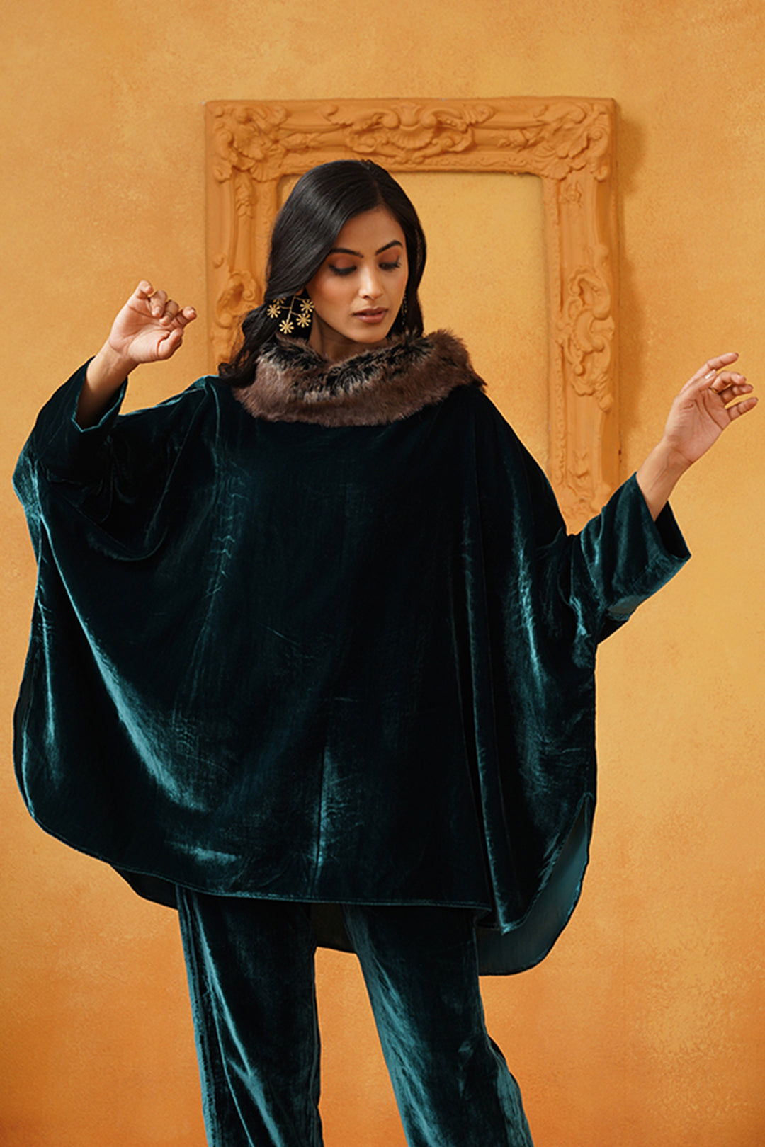 Hania Velvet Poncho - Neetika Chopra
