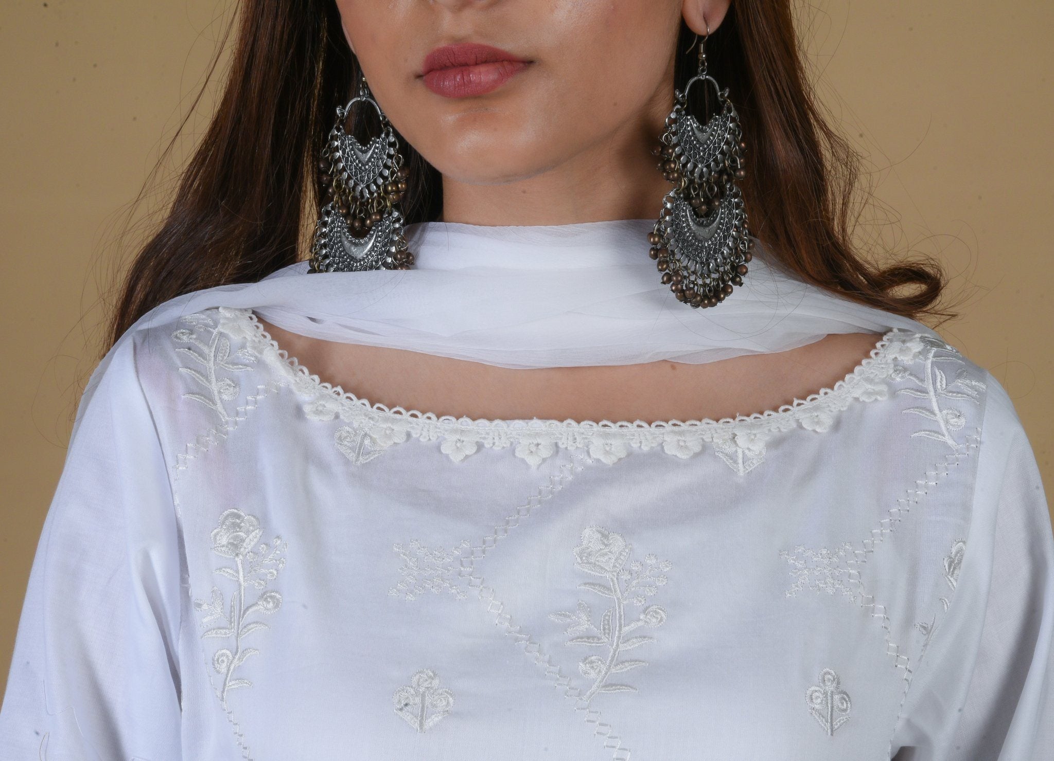 Daisy White Boat Neck Embroidered Suit Set - Neetika Chopra
