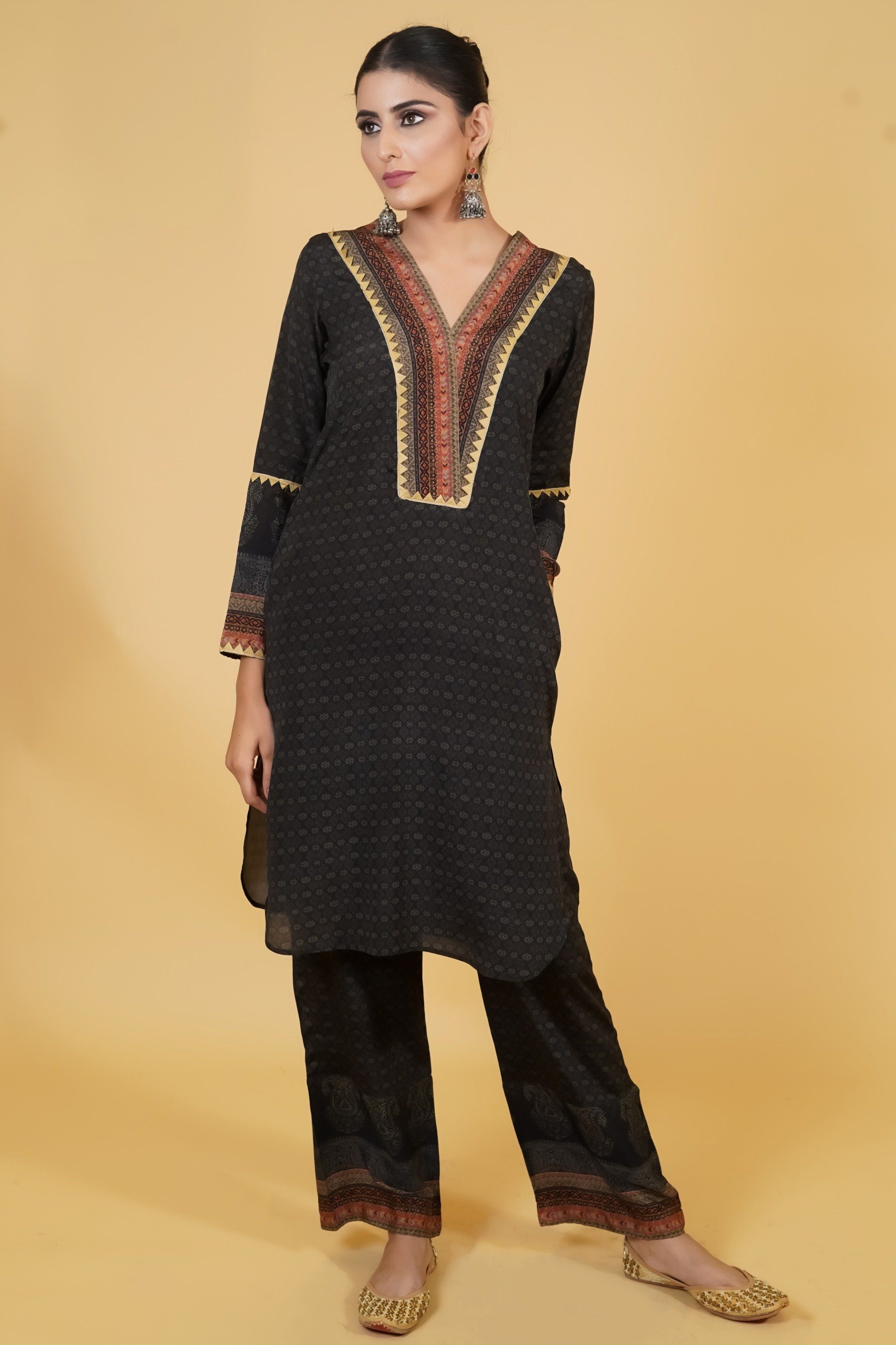 Retromotive Black Kurta Set - Neetika Chopra