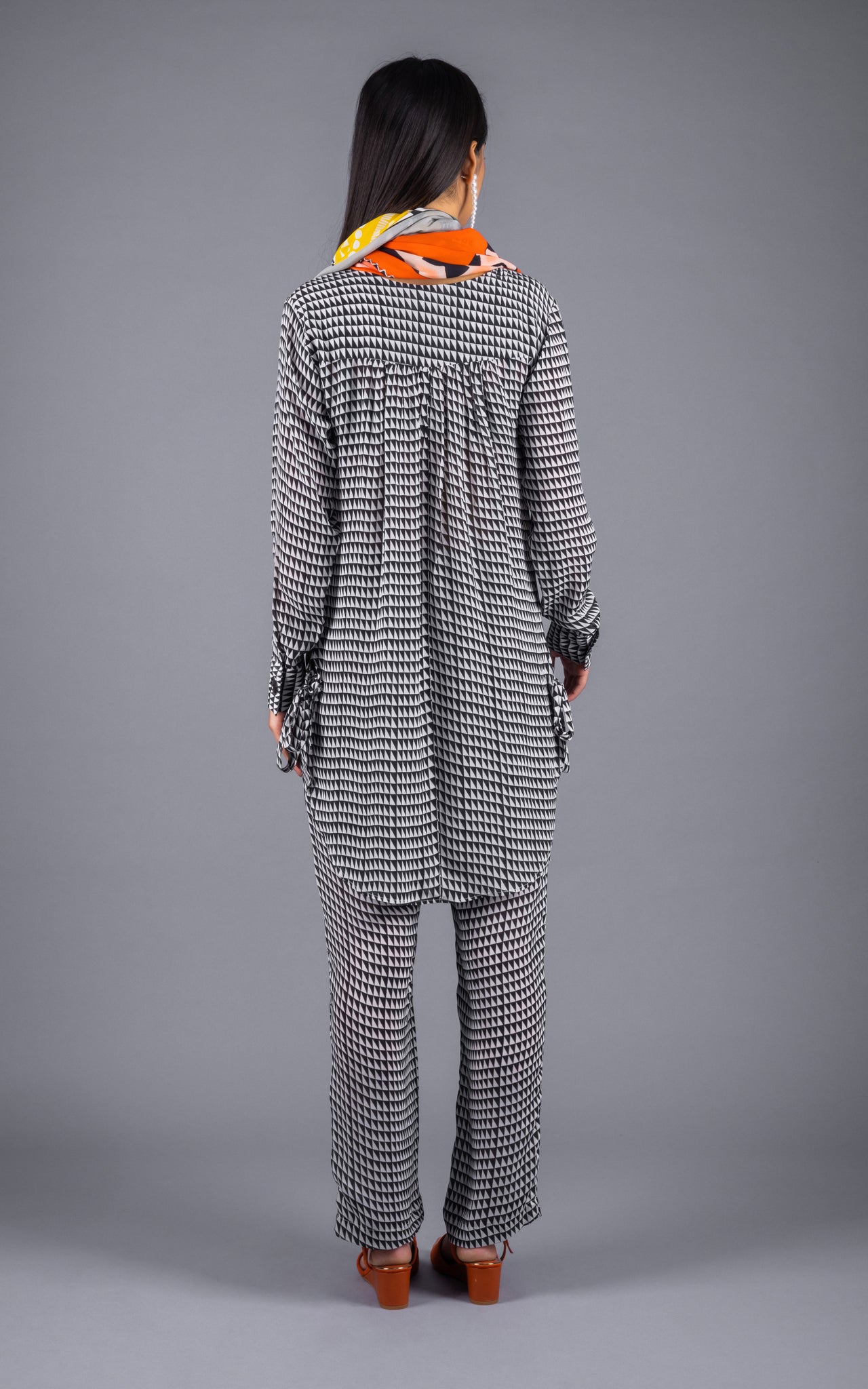Zig Zag Crepe Co-ord Set - Neetika Chopra